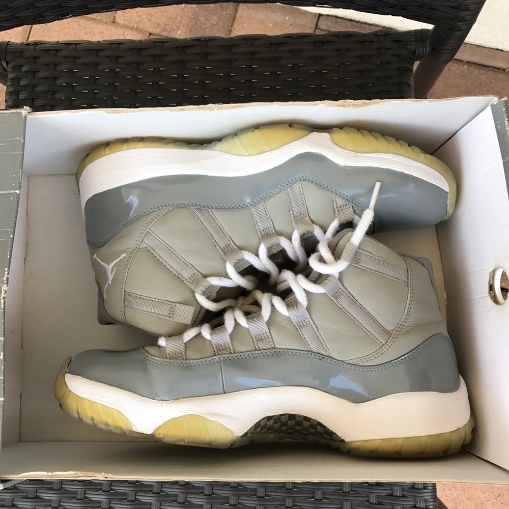 Air Jordan 11 coolgrey 2010
